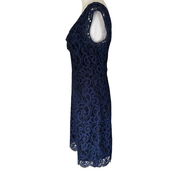 LILLY PULITZER Rosaline About Face Lace Dress Size 6 Blue V Neck Cocktail Dress - Picture 4 of 8